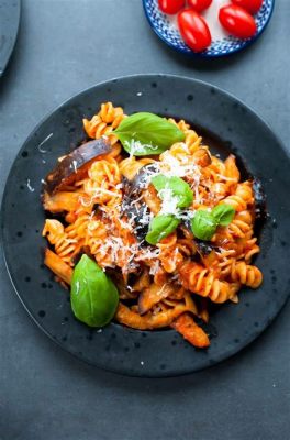  Pasta alla Norma ¡Un viaje a la Sicilia con cada bocado de pasta al dente!